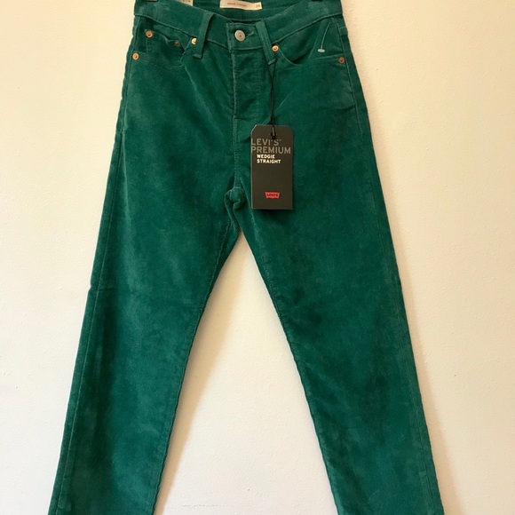 levi wedgie corduroy